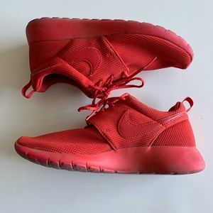 Nike Roshe Run Sneaker